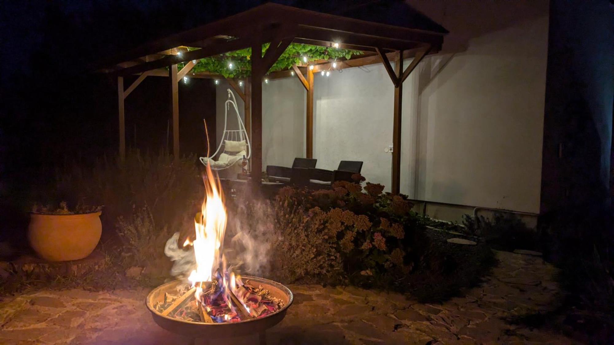 Vila Jera Pince Es Vendeghaz Somlovasarhely Exteriér fotografie